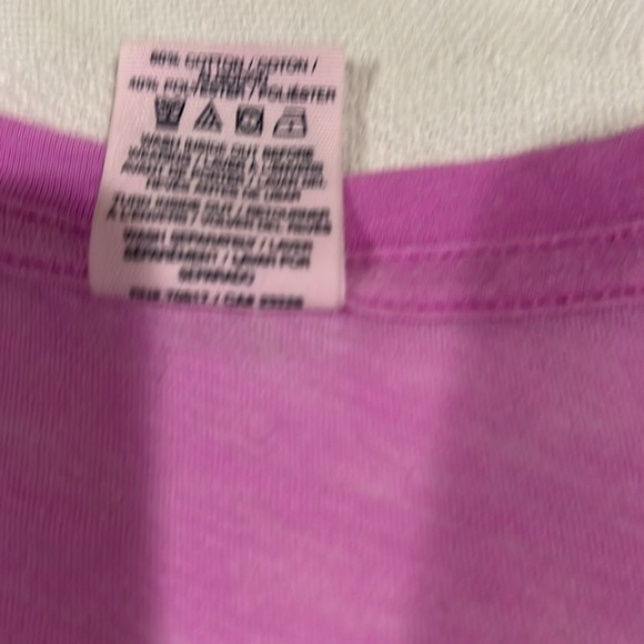 Victoria Secret PINK V neck tee - Picture 3 of 5